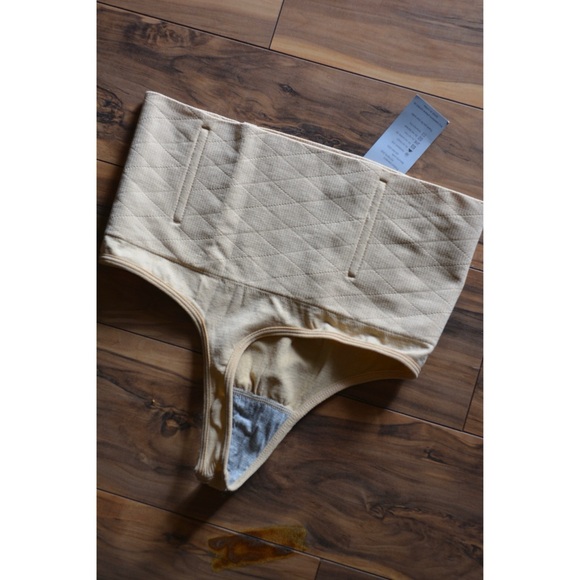 NWT Hey Girl girdle thong - Picture 2 of 2